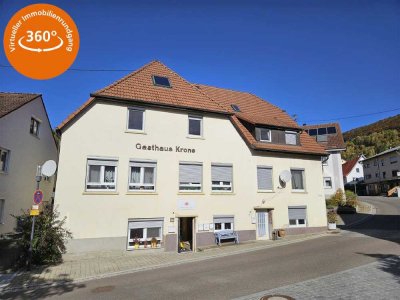 "Solides Mehrfamilienhaus mit großer Scheune - komplett leerstehend"