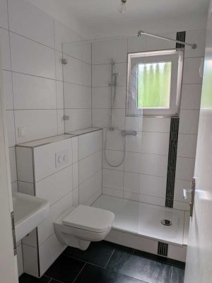 Vollständig renovierte Single-Wohnung im 1.OG in Wanne-Süd