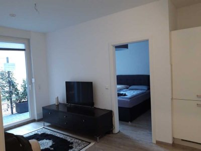 Gemütliche 2,5-Zimmer-Wohnung mit Dachterrasse und Einbauküche