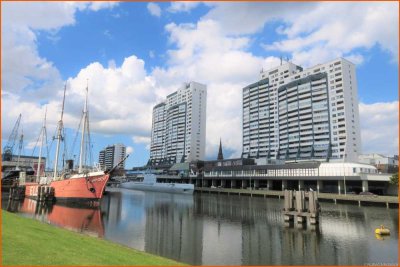 Traumhafter Weserblick - moderne Dreiraumwohnung im Columbus-Center