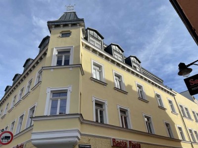 schicke große 2 ZKB Stadtwohnung, Parkett, mit kleinem Balkon in der Ingolstädter City #3