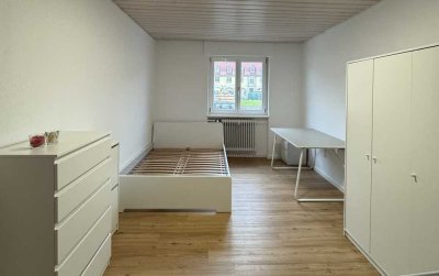 Frauen-WG! Zum 1.01.2026! Möbl. Zi. in 3er WG in Daxlanden mit Küche