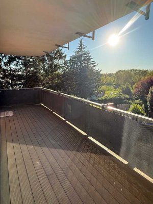 Sonnenverwöhnte 3-Zimmer-Wohnung mit großem Balkon und Blick ins Grüne in Oberhausen-Sterkrade