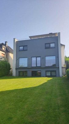 Wohnung "mit Haus-Charakter" + optional MFH im Bielefelder Westen mit vielen Extras