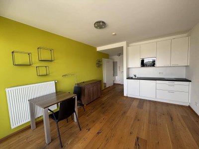 Kleines Wohnstudio mit Balkon in toller Lage
