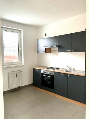 KOFFER PACKEN UND EINZIEHEN! SCHMUCKE KLEINWOHNUNG IN ZENTRALER LAGE VON SPITTAL!