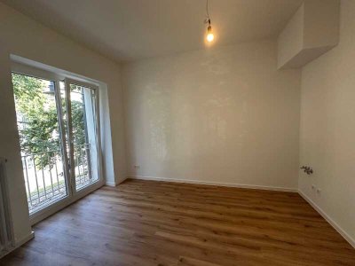 Kernsanierte 2-Zimmer-Wohnung inmitten der Kölner Südstadt (Nicht WG geeignet)