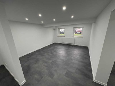 Neu sanierte 2-Zimmer-Wohnung in Feldrandlage