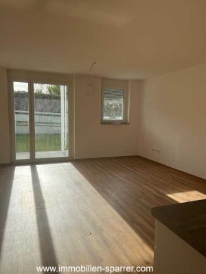 Zentral gelegene 2-Zimmer-Neubauwohnung mit Terrasse in Kemnath