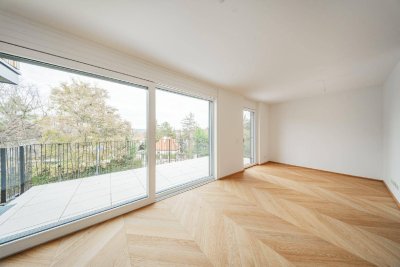 STOCK IM WEG - "Wohnen mit Stil &amp; Natur: Erstbezug mit Balkon, Fitness &amp; Garage"