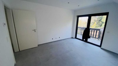 Sanierte 3-Zimmer-Wohnung mit unbebauten Blick auf den Worringer Bruch