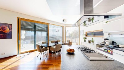 Elegante Familienvilla mit Spa, Garten und Panoramablick
