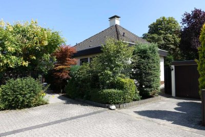 Sonniges Einfamilienhaus mit Garage, Terrasse & Top-Lage in Meckenheim-Merl