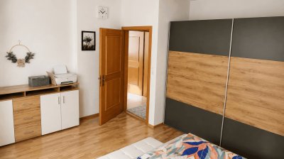 Stilvolle und lichtdurchflutete 3-Zimmer-Wohnung in ruhiger Lage in Wattens zu verkaufen!