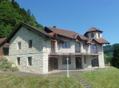 Charmantes 1-Zi.-Appartement (ca. 53 m²) mit Marmorboden & Seesicht