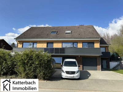 Großzügiges Ein- bis Zweifamilienhaus mit großem Grundstück in idyllischer Lage in Bornhausen