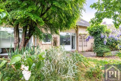 Großes Reihenendhaus mit Einliegerwohnung in Friedrichsort