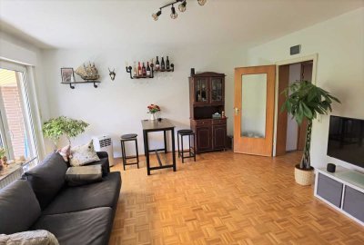 Stilvolle 3-Zimmer-Wohnung mit Balkon, EBK und Parkplatz vor der Tür in Bad Homburg vor der Höhe