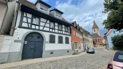 Exklusive 2-Zimmer-Wohnung mit gehobener Innenausstattung mit EBK in Endingen am Kaiserstuhl