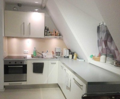 Nette 2-Zi-Altbauwohnung am Marktplatz