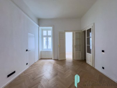 Provisionsfrei &amp; Unbefristet! moderne 3 Zimmerwohnung - Altbau - 1. Stock mit Lift