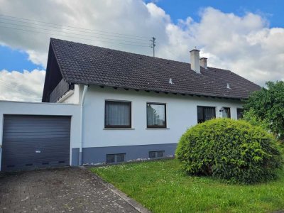 Ansprechendes 5-Zimmer-Einfamilienhaus in Aldingen-Aixheim Aldingen