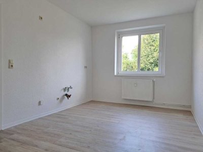 Nachmieter ab sofort gesucht - frisch sanierte 3 Raumwohnung