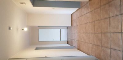 Schöne und  renovierte 4-Raum-Wohnung mit geh. Innenausstattung mit Balkon und EBK in Bitburg