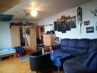 Helle 1-Zimmer Wohnung im 3. OG in Oberhausen-Schwarze Heide