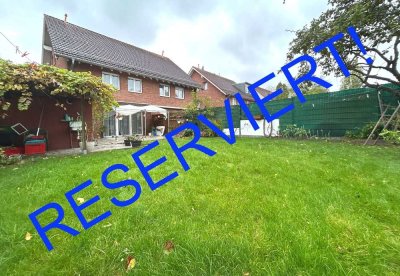 RESERVIERT Ihr neues Zuhause - Schönes Haus mit großem Garten und Garage
