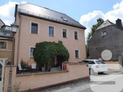 Ein-/Zweifamilienhaus in Schwarzenbach