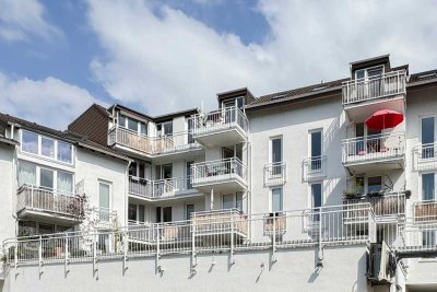Bezugsfreie, helle 2-Zi.-Wohnung mit 2 Balkonen und Stellplatz in Rhein- und Zentrumsnähe in Bonn