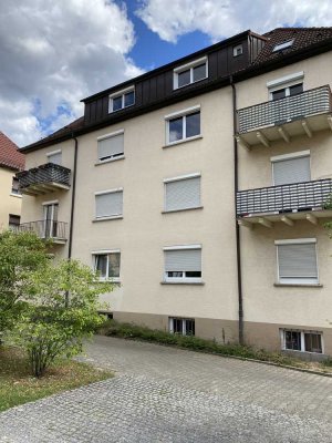 Gepflegte 3-Zimmer Wohnung mit Balkon in Esslingen-Mettingen
