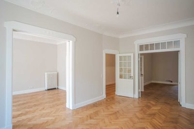 Altbaucharme in HH-Uhlenhorst - Kernsanierte 6,5-Zimmer-Wohnung