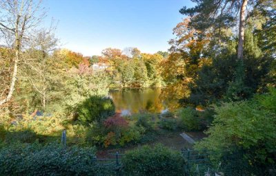 LUXURIÖSE GARTEN-MAISONETTE MIT SEEBLICK 
HAUS IM HAUS IN BERLIN-GRUNEWALD