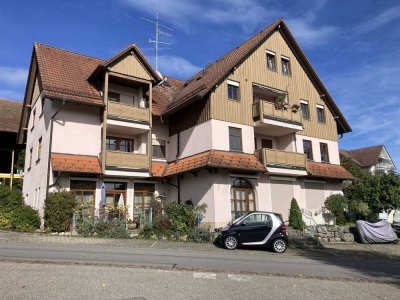 Neu renovierte 5-Raum-Wohnung mit EBK  inÖhningen