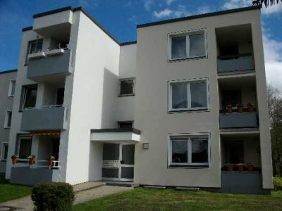 barrierearme Wohnung mit Dusche u. Balkon für SENIOREN - WBS