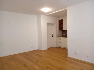 1 Zimmer-Wohnung mit 23m² Eigengarten | Friedrichstraße 4