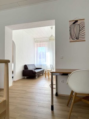 � Modern möblierte Altbauwohnung | 2 ZKB | Koblenz-Metternich | ab 01.08.