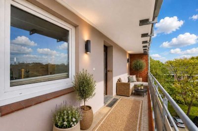 Lokstedt - ruhig, barrierearm, mit Ausblick: Gemütliche 2-Zimmer-Wohnung mit Loggia u. Stellplatz..!