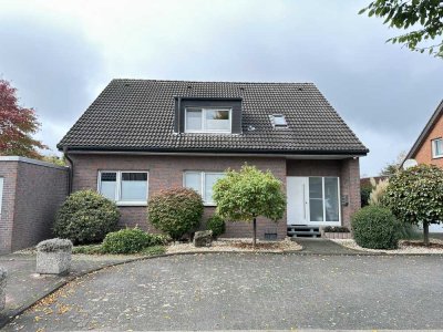 *RESERVIERT* Modernisiertes freistehendes Einfamilienhaus in bevorzugter Wohnlage - provisonsfrei