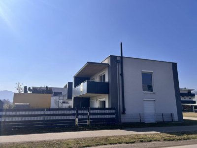top gepflegte ETW mit schöner Aussicht und großem Balkon zum FRÜHLINGSPREIS!