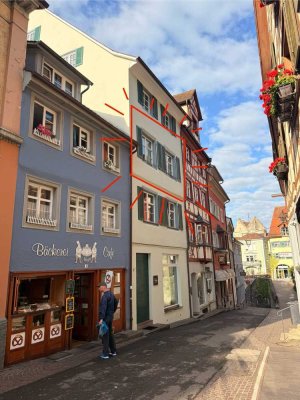 Charming Apartment in the Heart of Historic Meersburg, Steigstraße 3, 88709