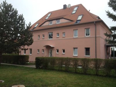 Sehr schöne 2-Zimmer-Wohnung mit Balkon in Neukieritzsch OT Lobstädt