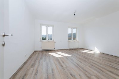 5.STOCK MIT LIFT I TOP SANIERT I HAUPTBAHNHOF I CARPORT I TOP KÜCHE I WG GEEIGNET I AB SOFORT VERFÜGBAR I HAUSTIERE WILLKOMMEN I PROJEKT WOHNEN