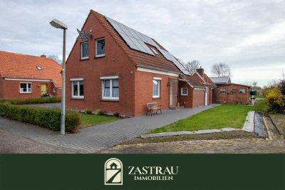 Modernisiertes 60er-Jahre-EFH mit großer Auffahrt, Halle und PV-Anlage