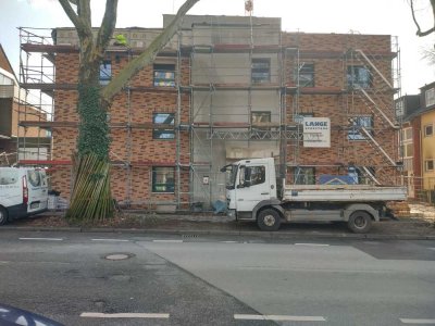 Erstbezug: Moderne 4-Zimmer-Wohnung mit Balkon im 2. OG in Oberhausen-Osterfeld-West