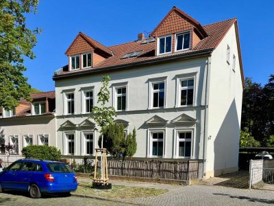 Fußläufig zum Park Babelsberg: Vermietete 3-Zimmer-Remise mit Garten und Stellplatz in ruhiger Lage