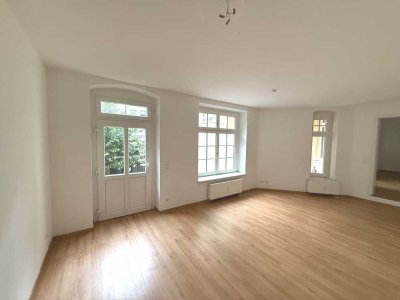 Top-sanierte 4-Raum-Wohnung mit Terrasse und EBK in Gera im Stadtzentrum