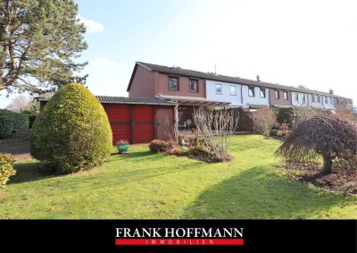 Platzreiches Endreihenhaus mit Garage und Carport in Hamburg-Bramfeld